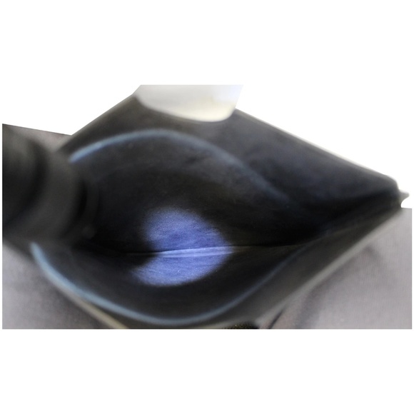 LOUIS VUITTON IPAD DAMIER GRAPHITE HARDCASE COVER - Picture 8 of 8